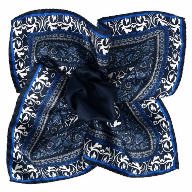 Pochette de costume made in Italie. Bleu à motifs fleuris