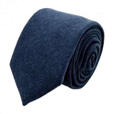 Cravate en velours côtelé (fines côtes). Bleu