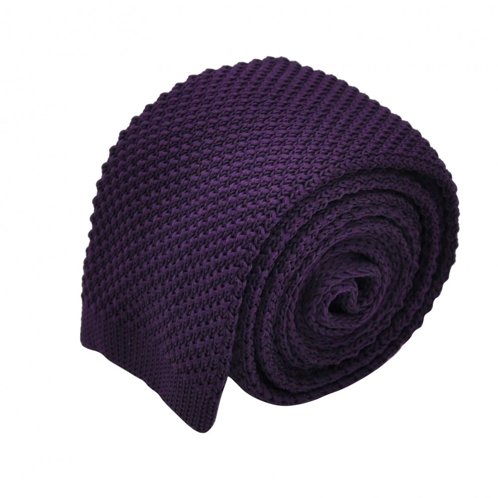 Cravate tricot pour homme. Prune uni. Slim et bout carré.