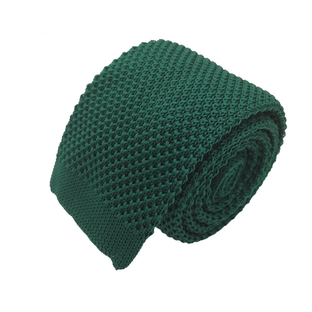 Cravate tricot pour homme. Vert bouteille uni. Slim et bout carré.