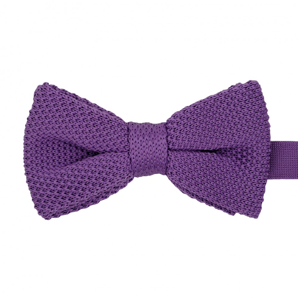 Noeud papillon en tricot. Noué. Violet uni